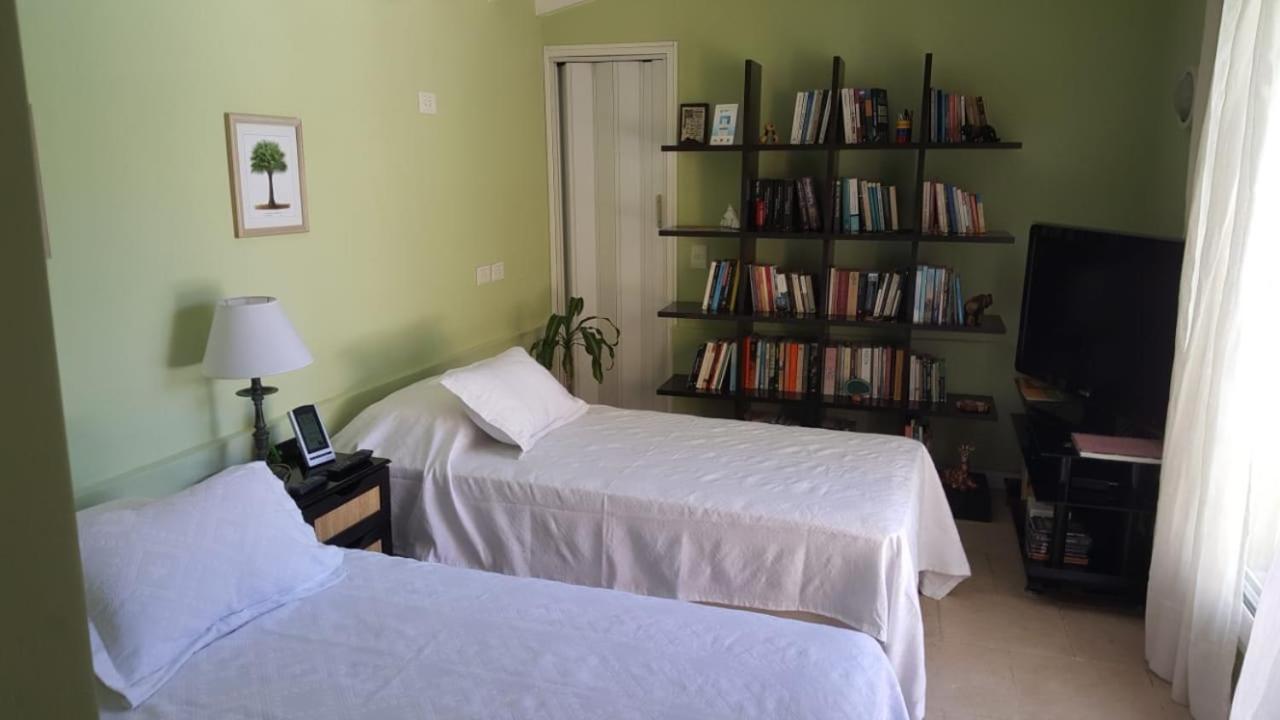 Lo De Lala B&B Con Energia Solar Acassuso Екстер'єр фото